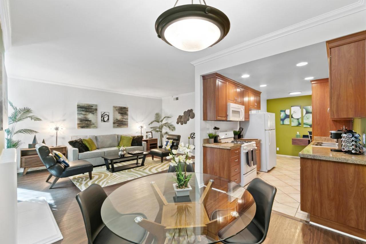 Beverly Hills Gem 1 Bedroom Apt With Parking 218 Лос Анджелис Екстериор снимка